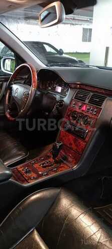 Mercedes E 280 2000, 442,070 km - 2.8 л - Bakı