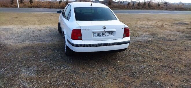 Volkswagen Passat 1997, 250,000 km - 1.8 l - Hacıqabul