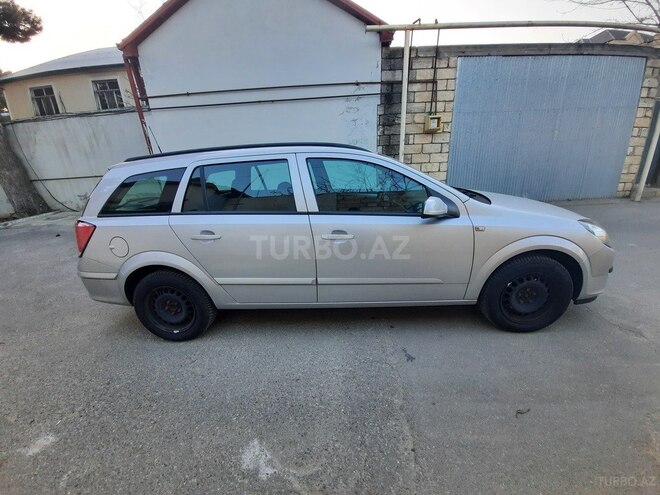Opel Astra 2006, 131,000 km - 1.4 l - Bakı