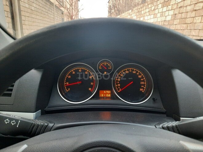 Opel Astra 2006, 131,000 km - 1.4 l - Bakı