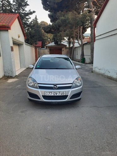 Opel Astra 2006, 131,000 km - 1.4 l - Bakı