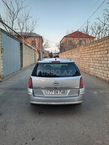 Opel Astra 2006, 131,000 km - 1.4 l - Bakı