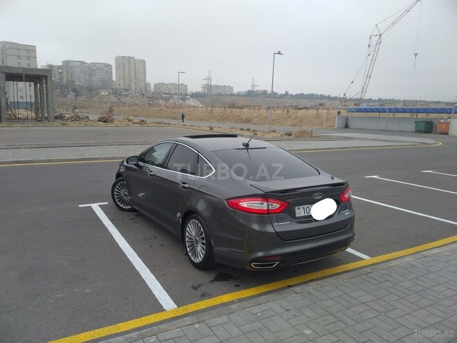Ford Fusion 2015, 243,011 km - 2.0 л - Bakı
