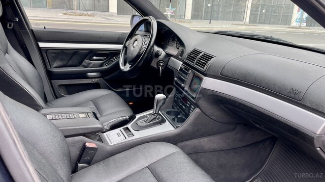 BMW 540 1998, 298,000 km - 4.4 l - Bakı