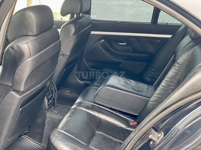 BMW 540 1998, 298,000 km - 4.4 l - Bakı
