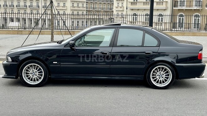 BMW 540 1998, 298,000 km - 4.4 l - Bakı