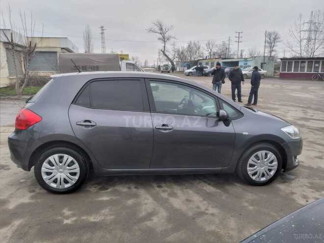 Toyota Auris 2008, 152,000 km - 1.4 л - Xudat