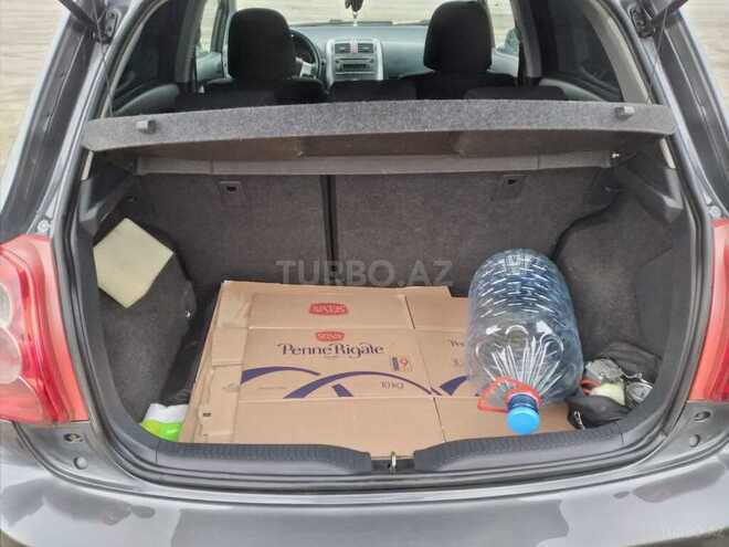 Toyota Auris 2008, 152,000 km - 1.4 л - Xudat