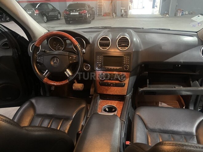 Mercedes ML 350 2006, 180,000 km - 3.5 l - Sumqayıt