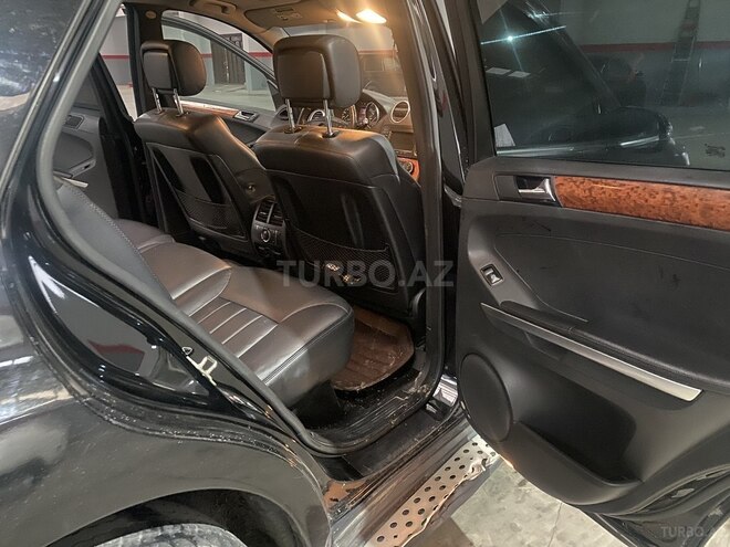 Mercedes ML 350 2006, 180,000 km - 3.5 l - Sumqayıt
