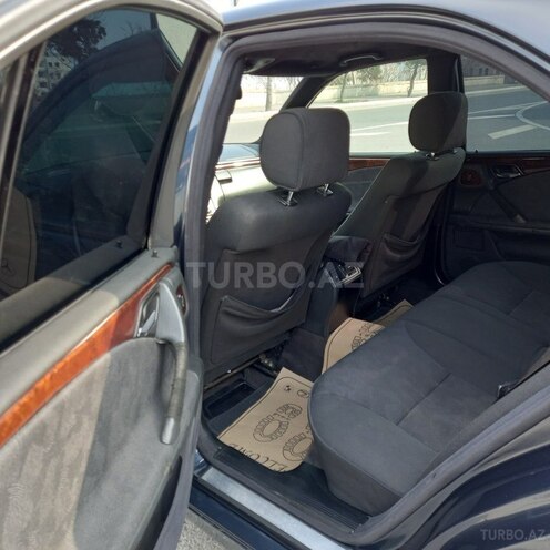 Mercedes E 220 2002, 290,445 km - 2.2 l - Bakı
