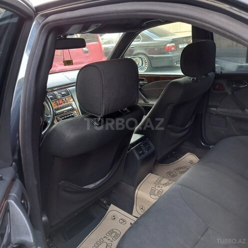 Mercedes E 220 2002, 290,445 km - 2.2 l - Bakı
