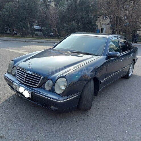 Mercedes E 220 2002, 290,445 km - 2.2 l - Bakı