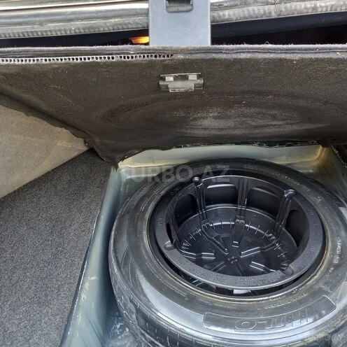 Mercedes E 220 2002, 290,445 km - 2.2 l - Bakı