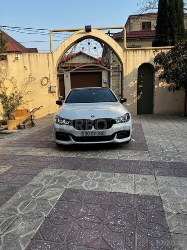 BMW 740 2017, 72,526 km - 3.0 л - Bakı