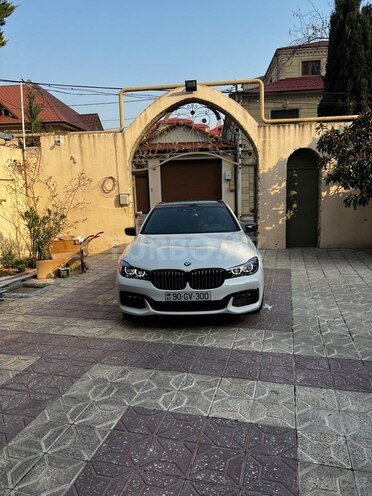 BMW 740 2017, 72,526 km - 3.0 л - Bakı
