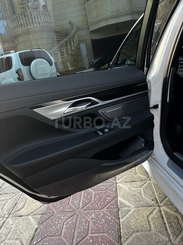 BMW 740 2017, 72,526 km - 3.0 л - Bakı