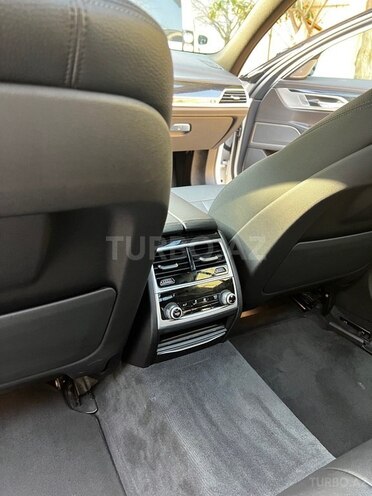 BMW 740 2017, 72,526 km - 3.0 л - Bakı