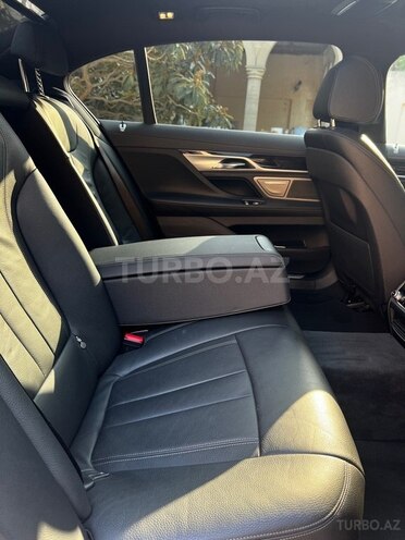 BMW 740 2017, 72,526 km - 3.0 л - Bakı