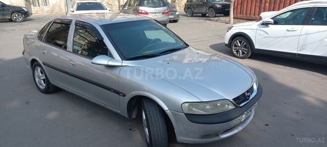 Opel Vectra 1996, 329,000 km - 2.5 л - Bakı