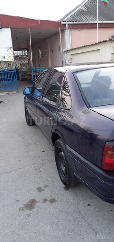 Opel Vectra 1993, 475,660 km - 1.7 л - Xudat