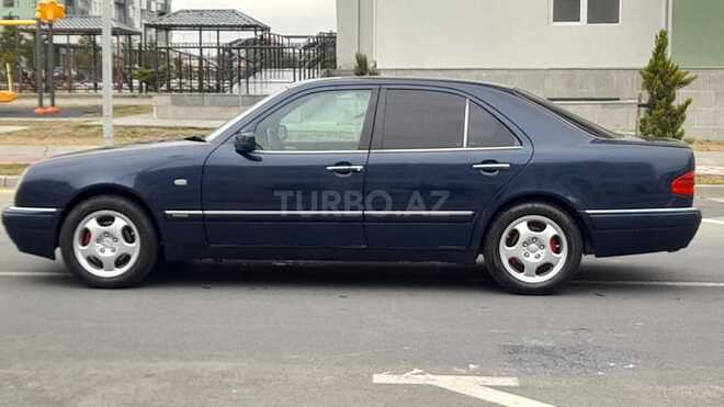 Mercedes E 230 1996, 421,880 km - 2.3 l - Bakı