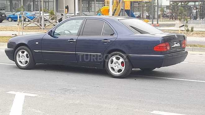 Mercedes E 230 1996, 421,880 km - 2.3 l - Bakı