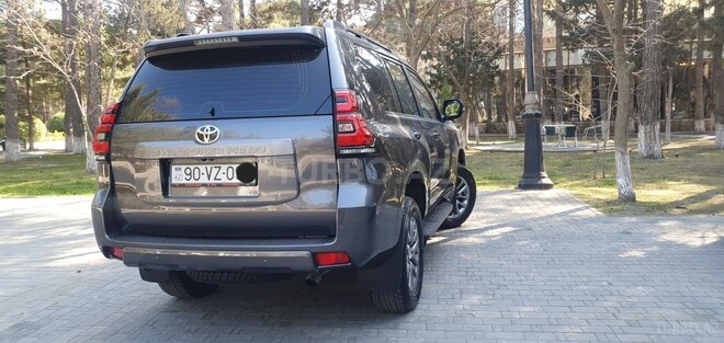 Toyota Prado 2018, 13,360 km - 2.7 l - Sumqayıt