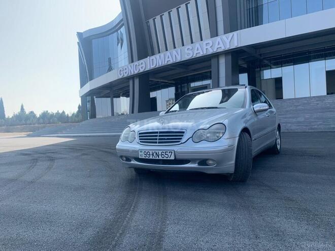 Mercedes C 200 2000, 230,000 km - 2.0 l - Gəncə
