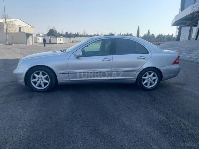 Mercedes C 200 2000, 230,000 km - 2.0 l - Gəncə