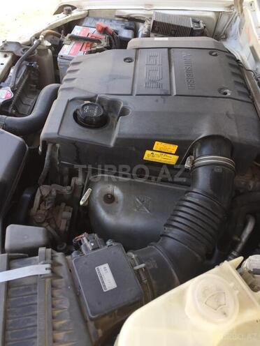 Mitsubishi Pajero io 2001, 223,033 km - 2.0 l - Beyləqan