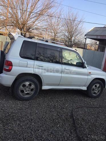 Mitsubishi Pajero io 2001, 223,033 km - 2.0 l - Beyləqan