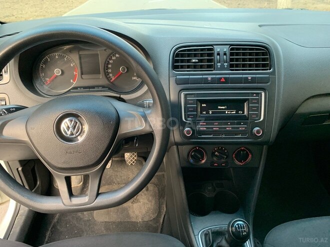 Volkswagen Polo 2018, 199,000 km - 1.6 l - Sumqayıt