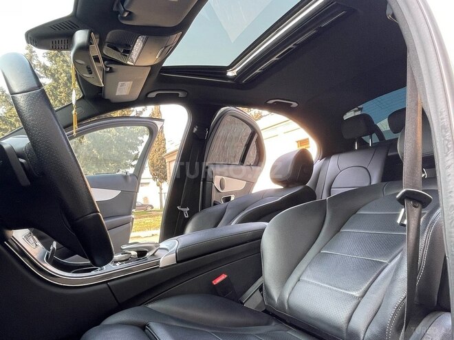 Mercedes C 300 2018, 38,000 km - 2.0 л - Bakı