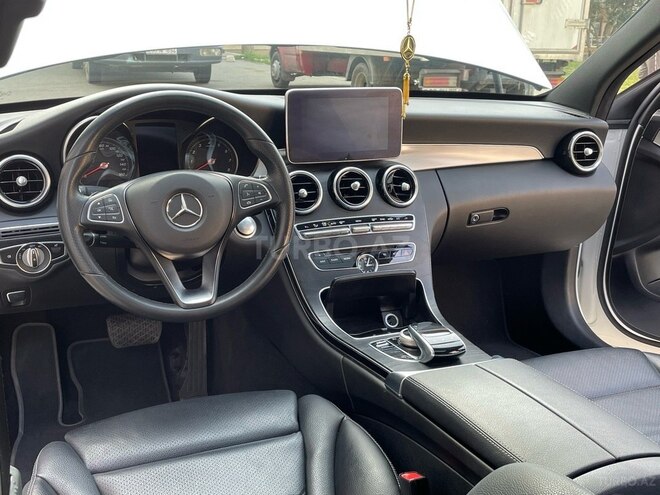 Mercedes C 300 2018, 38,000 km - 2.0 л - Bakı