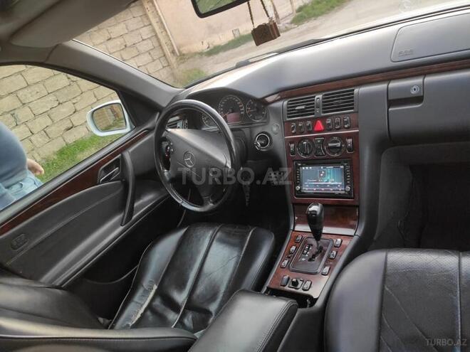 Mercedes E 220 2000, 526,000 km - 2.2 l - Bakı