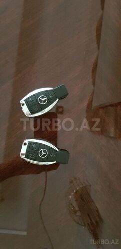 Mercedes  2018, 38,000 km - 2.0 л - Bakı