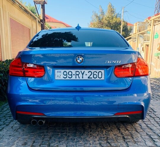 BMW 328 2015, 180,000 km - 2.0 l - Bakı