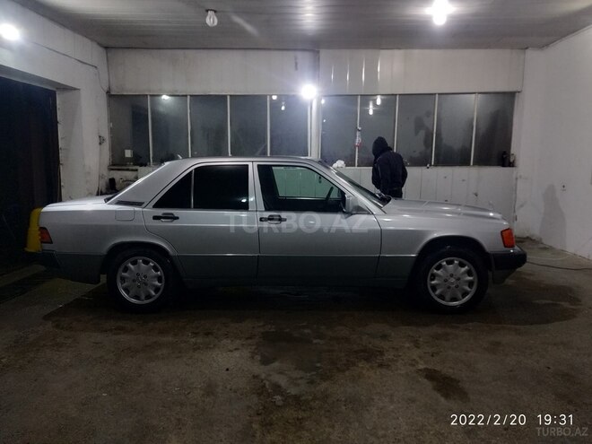 Mercedes 190 1992, 332,457 km - 2.0 l - Bakı