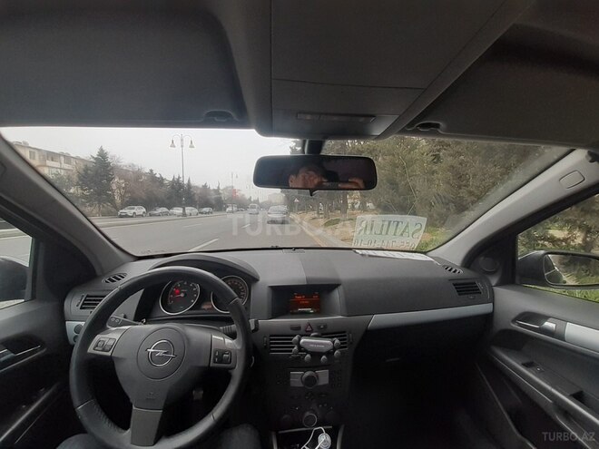 Opel Astra 2006, 172,549 km - 1.4 l - Bakı
