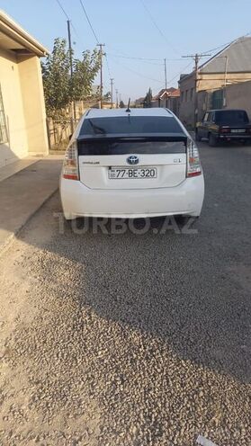 Toyota Prius 2011, 200,000 km - 1.8 л - Bakı
