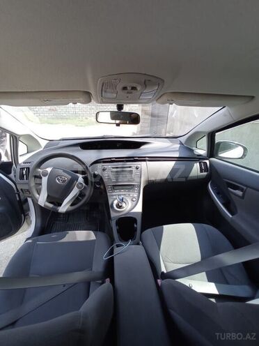 Toyota Prius 2011, 200,000 km - 1.8 л - Bakı