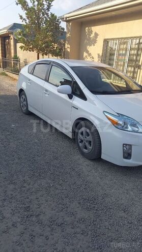 Toyota Prius 2011, 200,000 km - 1.8 л - Bakı
