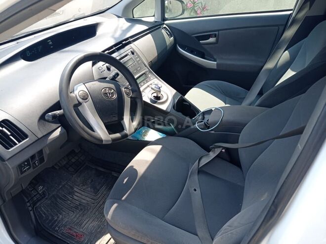 Toyota Prius 2011, 200,000 km - 1.8 л - Bakı