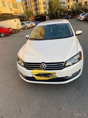 Volkswagen Passat 2014, 152,000 km - 1.8 l - Bakı