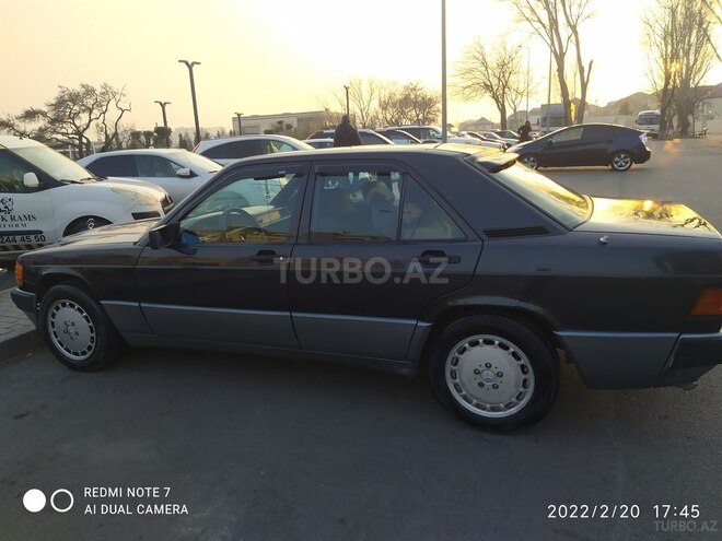 Mercedes 190 1991, 300,000 km - 2.0 l - Bakı