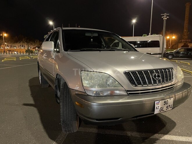 Lexus RX 300 2002, 270,000 km - 3.0 л - Bakı