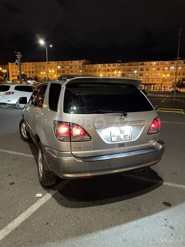 Lexus RX 300 2002, 270,000 km - 3.0 л - Bakı