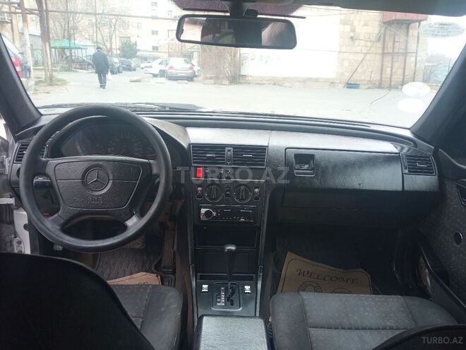 Mercedes C 180 1993, 211,318 km - 1.8 l - Bakı