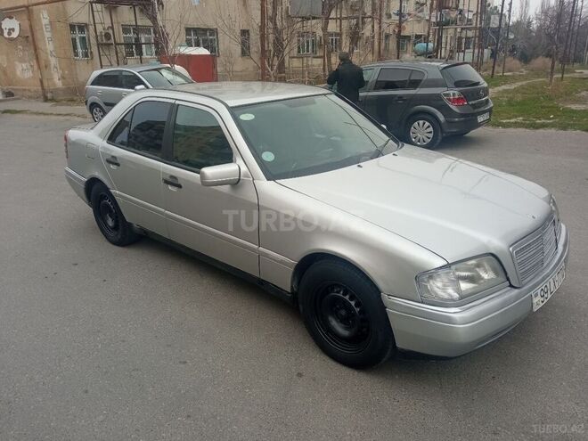 Mercedes C 180 1993, 211,318 km - 1.8 l - Bakı